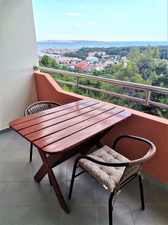 Apartments Lumar Palit Exterior photo